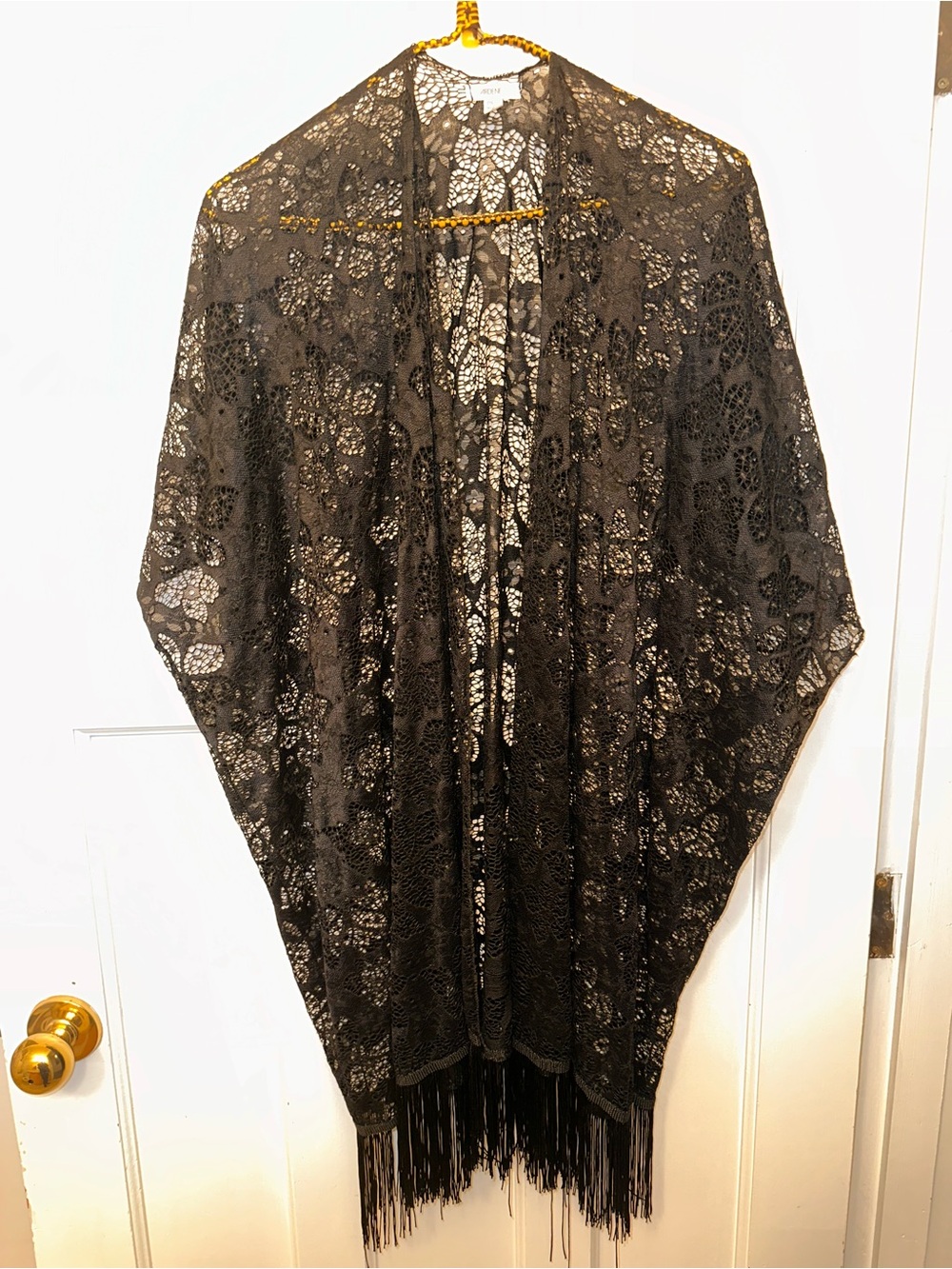 ⭐️ Ardene Black Lace Fringe Coverup